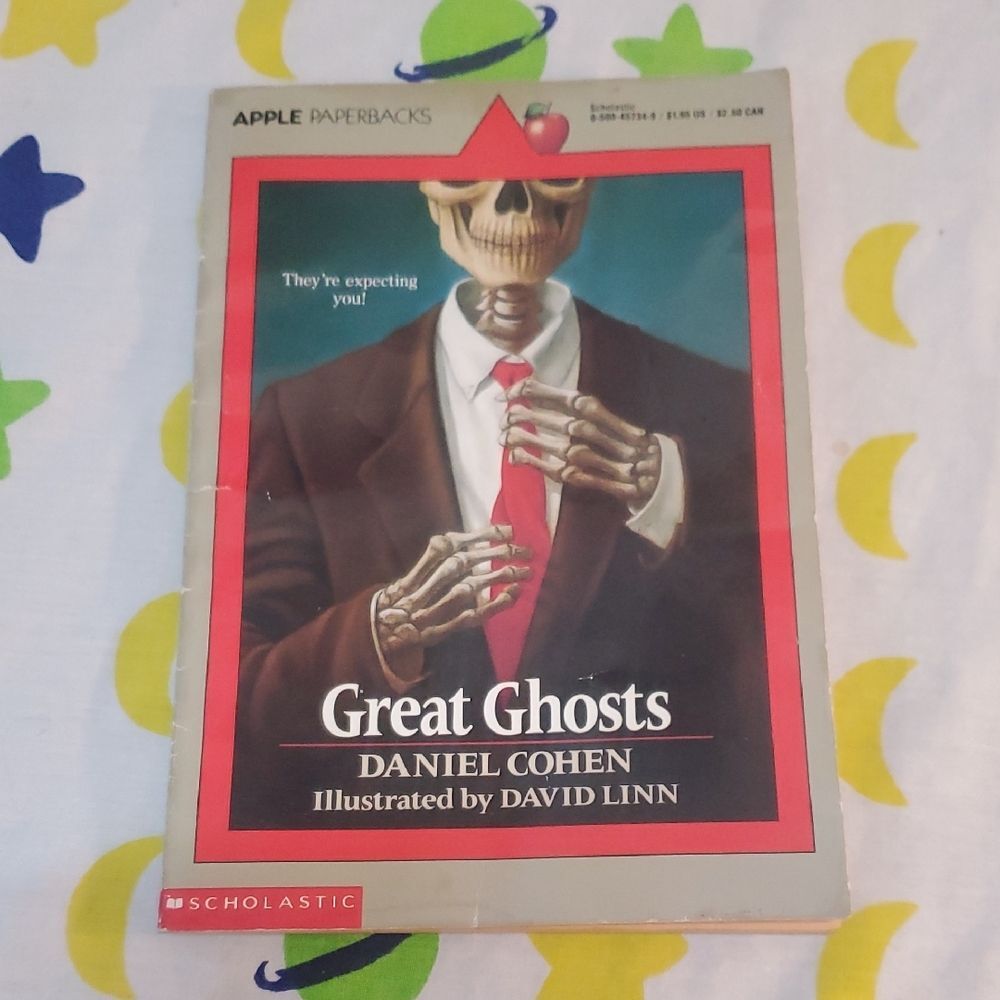 Scholastic Great Ghosts Paperback Novel